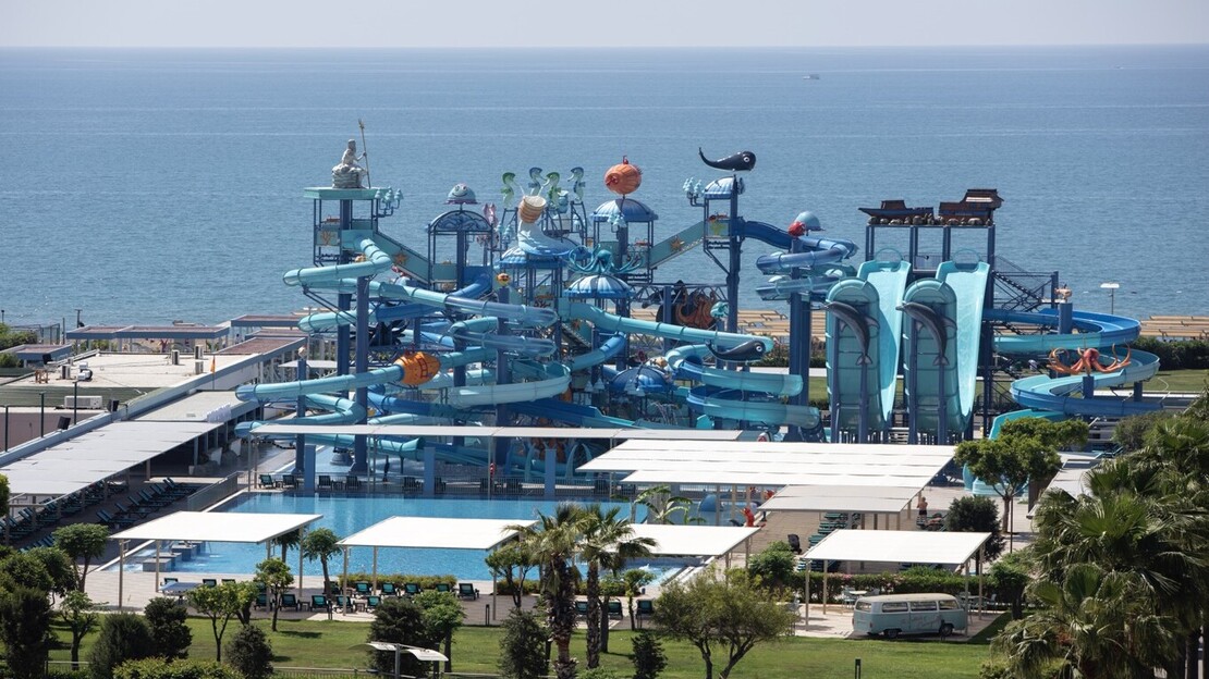 Nirvana Cosmopolitan